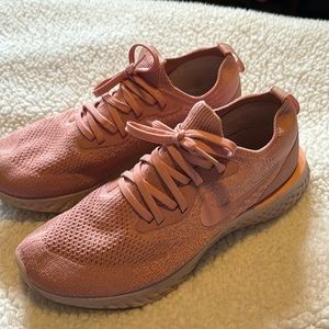 Nike womens sneakers size 10